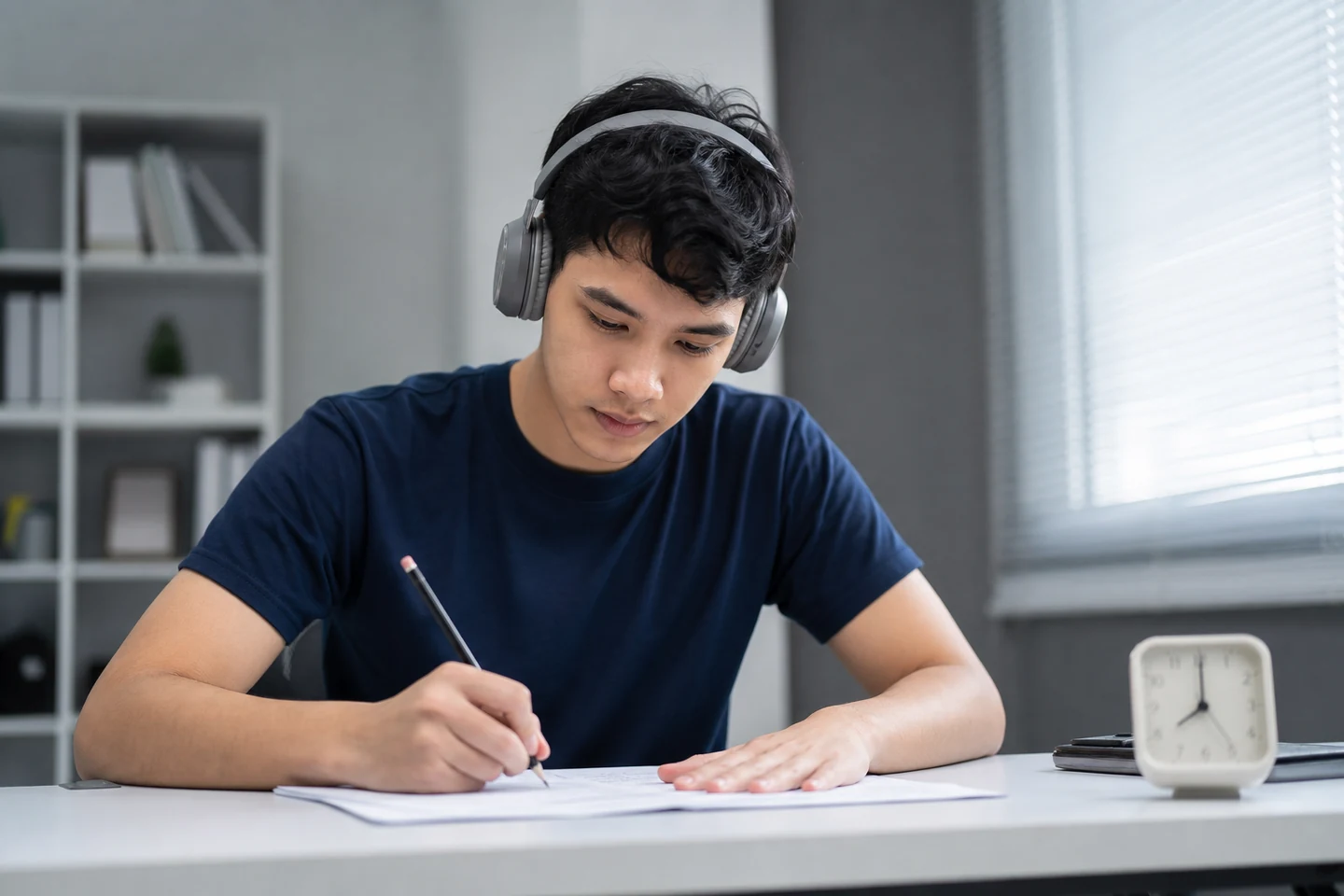 IELTS Listening: 8 mistakes that cost you a band — illustrated English exam study guide